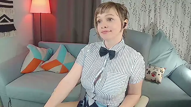 NandiSmile online show from February 17, 2026, 5:30 pm