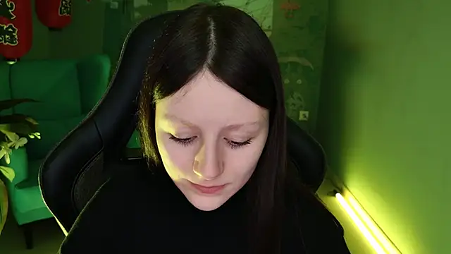 Snapshot of VeliraBraitberg chatting on December 25, 2024, 11:22 am VeliraBraitberg online show from December 25, 2024, 11:22 am