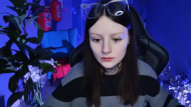 Snapshot of VeliraBraitberg chatting on February 12, 2025, 8:06 am VeliraBraitberg online show from February 12, 2025, 8:06 am