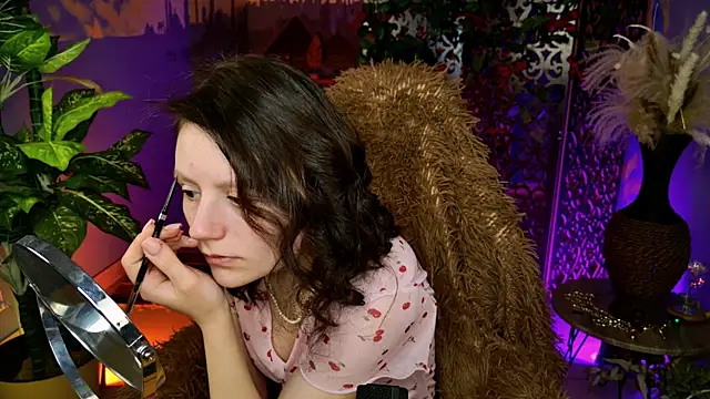 VeliraBraitberg online show from March 7, 2026, 12:02 pm