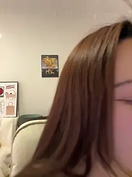 rose-u online show from March 8, 2025, 7:05 am