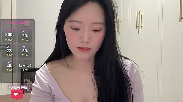 rose-u online show from January 13, 2026, 1:22 am