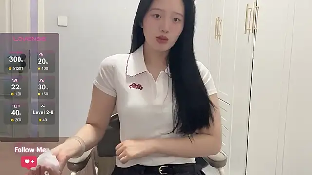 rose-u online show from March 4, 2026, 1:44 am