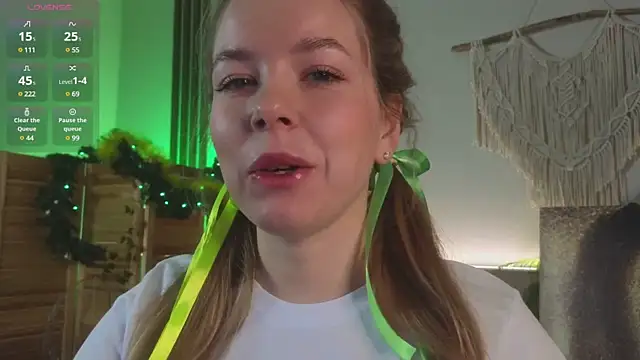 milly shy online show from December 30, 2024, 7:15 am