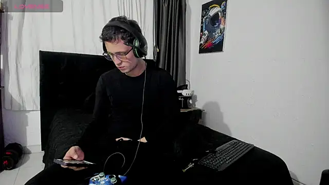 RyanHorseman online show from October 22, 2025, 1:17 am