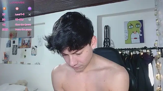 Amahd696 online show from November 12, 2025, 10:20 pm