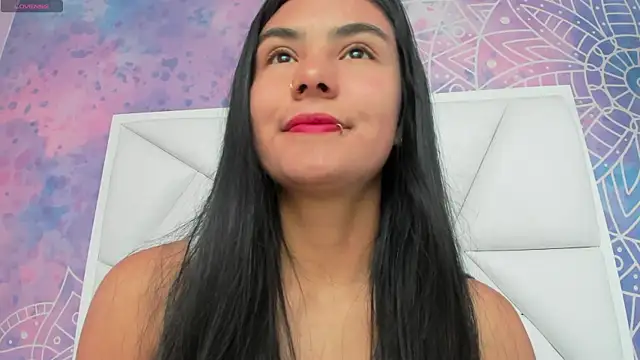 atilanadiaz7 online show from September 16, 2025, 4:30 pm