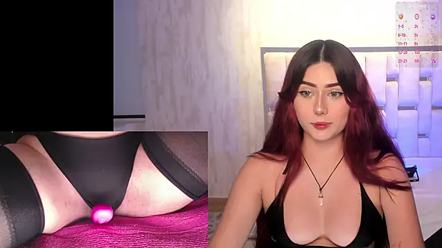 Snapshot of LiaGames chatting on October 24, 2025, 11:23 pm LiaGames online show from October 24, 2025, 11:23 pm