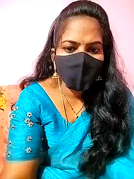 Snapshot of melina214 chatting on January 30, 2025, 3:22 am melina214 online show from January 30, 2025, 3:22 am