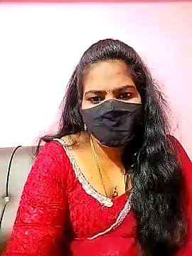 Snapshot of melina214 chatting on February 21, 2025, 3:12 am melina214 online show from February 21, 2025, 3:12 am