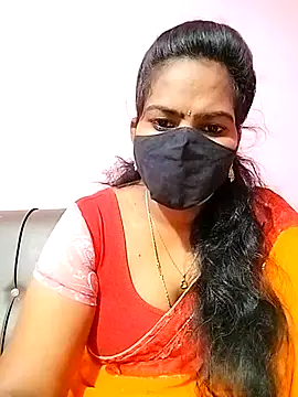 Snapshot of melina214 chatting on February 22, 2025, 2:50 am melina214 online show from February 22, 2025, 2:50 am