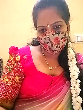 melina214 online show from April 17, 2026, 3:26 pm