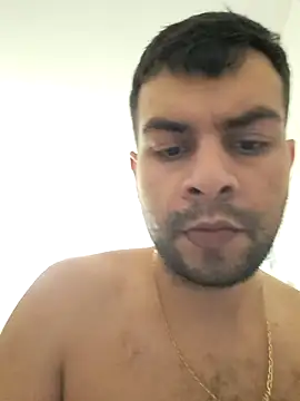 hornny1995 online show from February 15, 2026, 2:25 pm