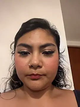 Juli Walker online show from July 7, 2026, 11:31 pm