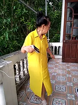 Hotestlove online show from October 1, 2025, 10:49 pm