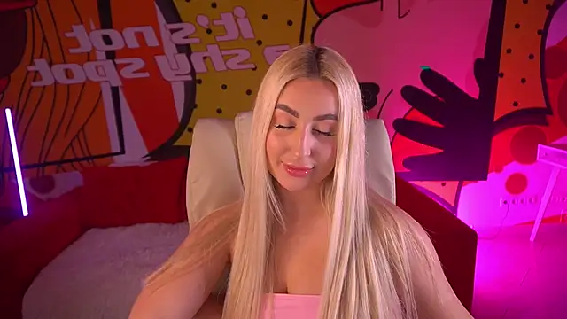 LiaBrazzerr online show from March 13, 2026, 2:12 pm