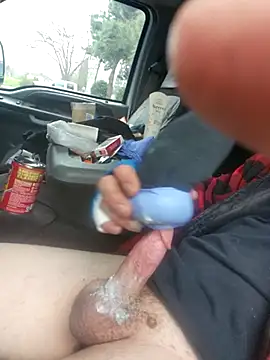 Crackkers online show from March 14, 2025, 11:00 pm