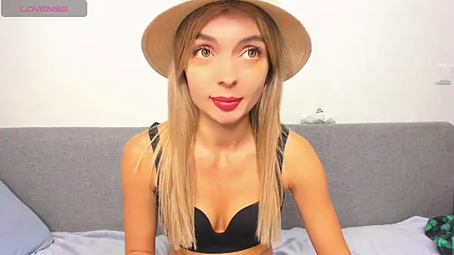  ellen meow  online show from February 21, 2025, 8:49 pm