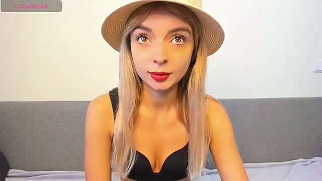  ellen meow  online show from March 22, 2025, 7:15 am