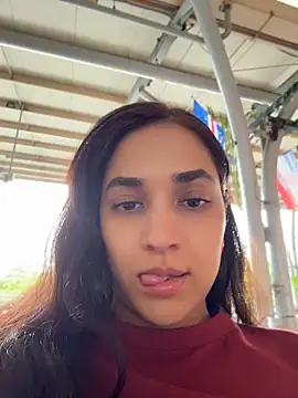 CuteeRose online show from June 13, 2026, 5:55 pm