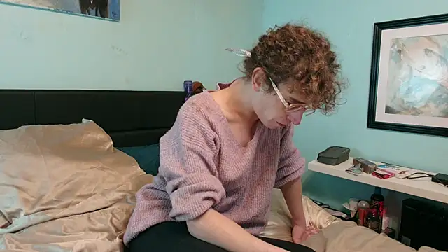 Prxscillia Tx online show from December 5, 2025, 4:36 pm