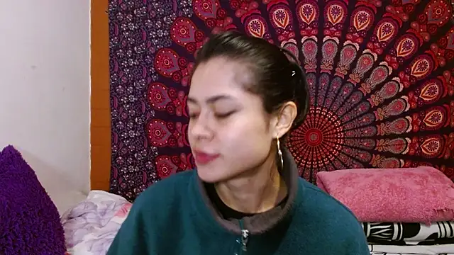 AbbySccott online show from November 29, 2025, 12:13 am