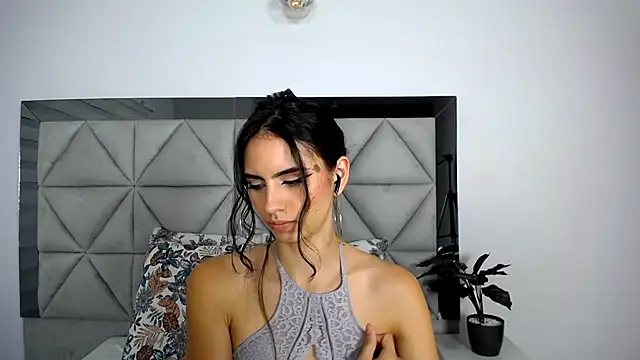 nina pons online show from January 9, 2025, 8:55 pm