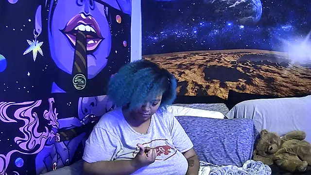 AutumnHart online show from December 30, 2024, 1:58 pm