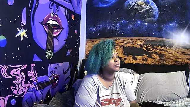 AutumnHart online show from January 13, 2025, 1:49 pm