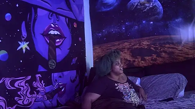 AutumnHart online show from February 7, 2025, 8:20 pm