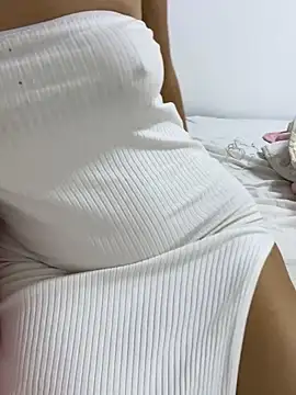 Isabellafantazy online show from December 23, 2024, 8:25 pm