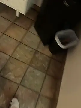 Snapshot of RoodoggXL chatting on February 7, 2025, 4:56 pm RoodoggXL online show from February 7, 2025, 4:56 pm