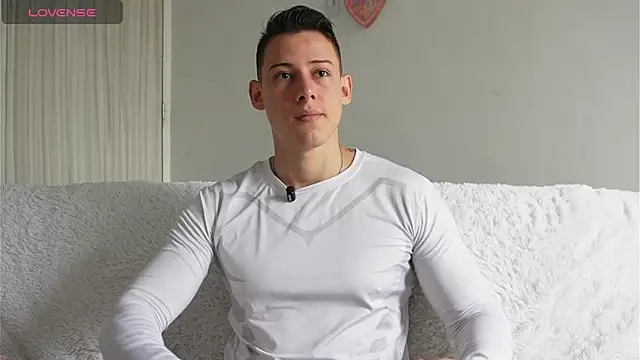 Muscle King Cum online show from March 31, 2026, 3:01 pm