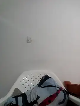 hotmilf 69 online show from March 16, 2025, 9:47 pm