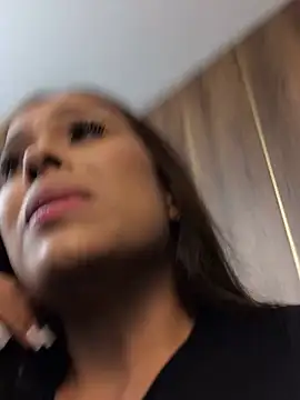 JuanaSimons online show from March 17, 2025, 10:06 pm