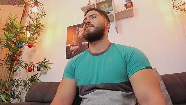 SebastianVilla  online show from April 4, 2026, 10:18 pm