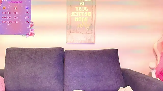 kendrajhonson online show from October 13, 2025, 1:16 am