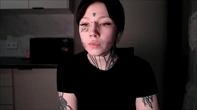 tradishka online show from January 17, 2025, 9:39 pm