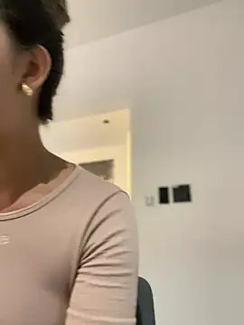 Emilia Bakerr online show from March 3, 2025, 6:12 pm