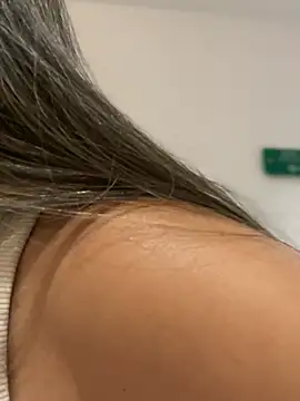 Emilia Bakerr online show from March 7, 2025, 5:28 pm