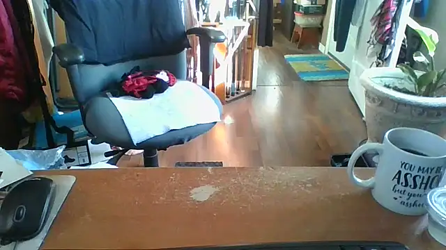 Daremeknot online show from October 2, 2025, 1:51 pm