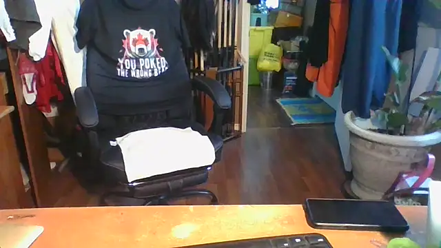 Daremeknot online show from March 13, 2026, 1:51 pm