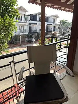 MrsFoucher online show from January 12, 2025, 8:03 pm