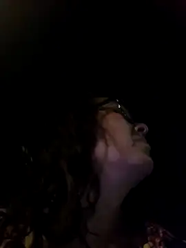 sweetkitty111 online show from January 3, 2025, 5:28 am