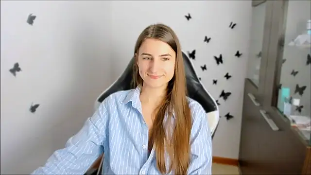 Snapshot of PumpkinCutiePie chatting on October 8, 2025, 1:31 pm PumpkinCutiePie online show from October 8, 2025, 1:31 pm