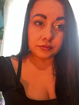 DaisyStreet online show from April 2, 2026, 8:01 am