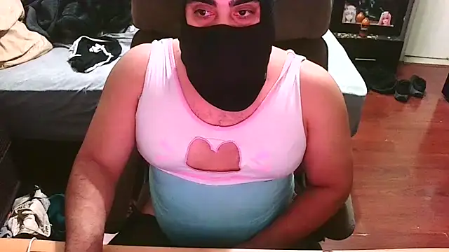 Snapshot of babykayla972 chatting on February 14, 2026, 9:17 am babykayla972 online show from February 14, 2026, 9:17 am