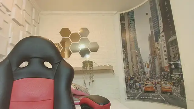 Hannagarces online show from October 14, 2025, 11:00 am