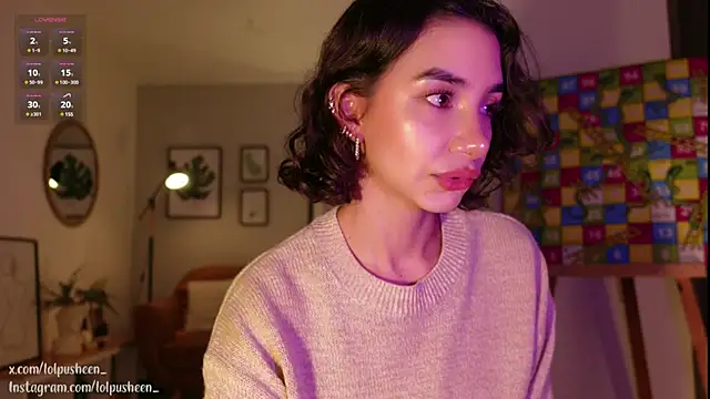 JulietteDee online show from March 3, 2025, 9:15 pm