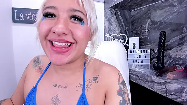 miss danika online show from January 24, 2025, 2:08 pm